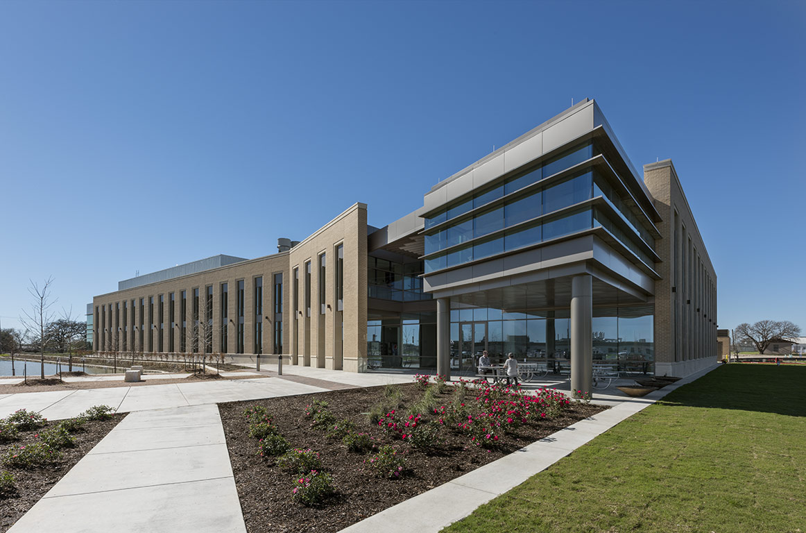 G.013_1018 - Texas A&M Veterinary Medical Diagnostic Laboratory