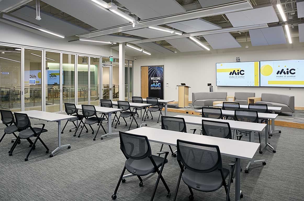 2958-02-ACC-Highland-Campus-Make-It-Center_Classroom-5--11762-768