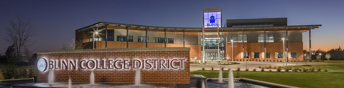 2986-01-Blinn-Admin-Bldg-skinny