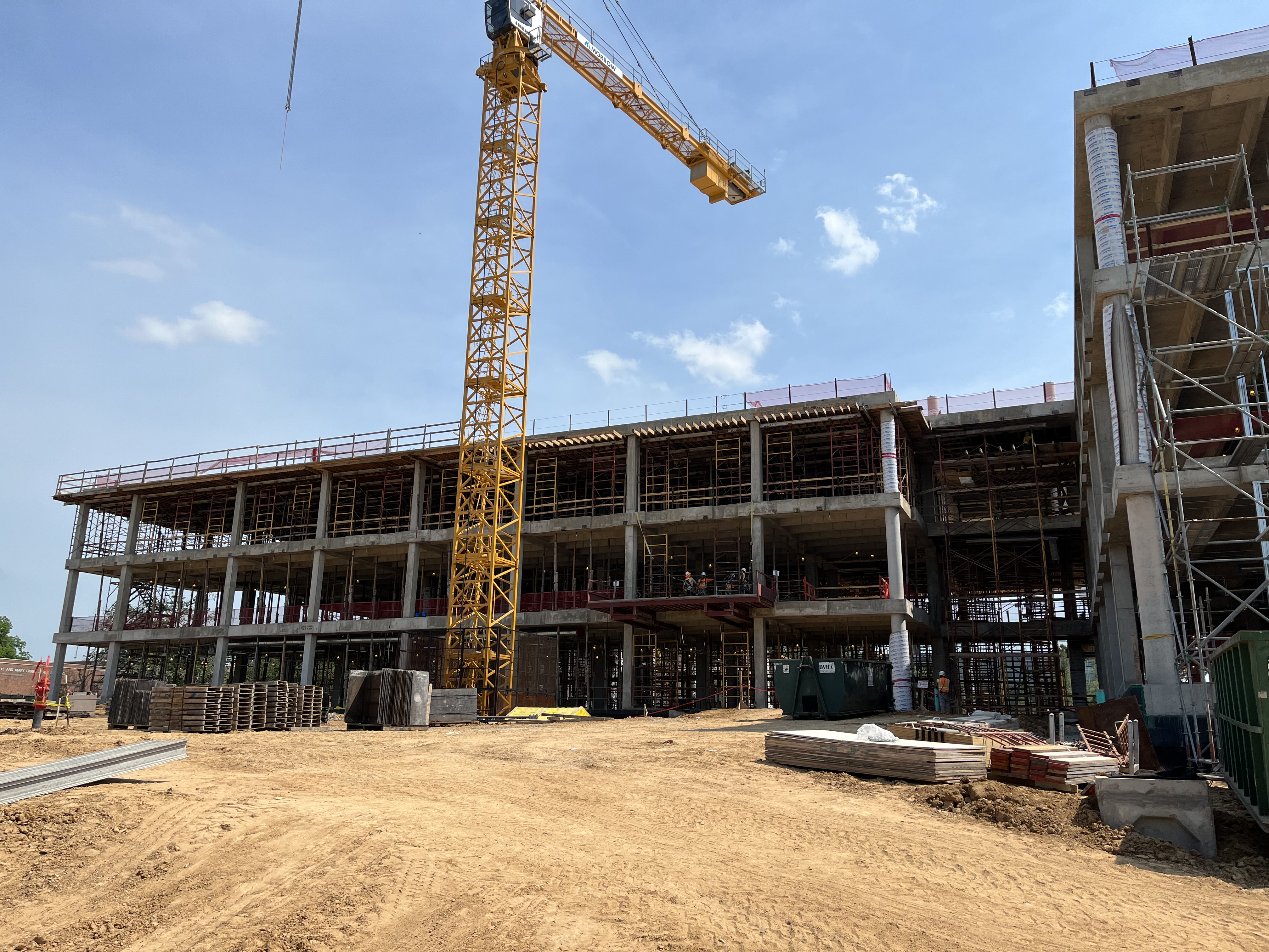 Concrete superstructure