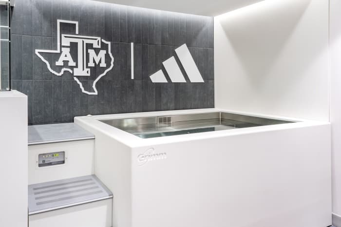 Texas A&M University, Mitchell Tennis 
