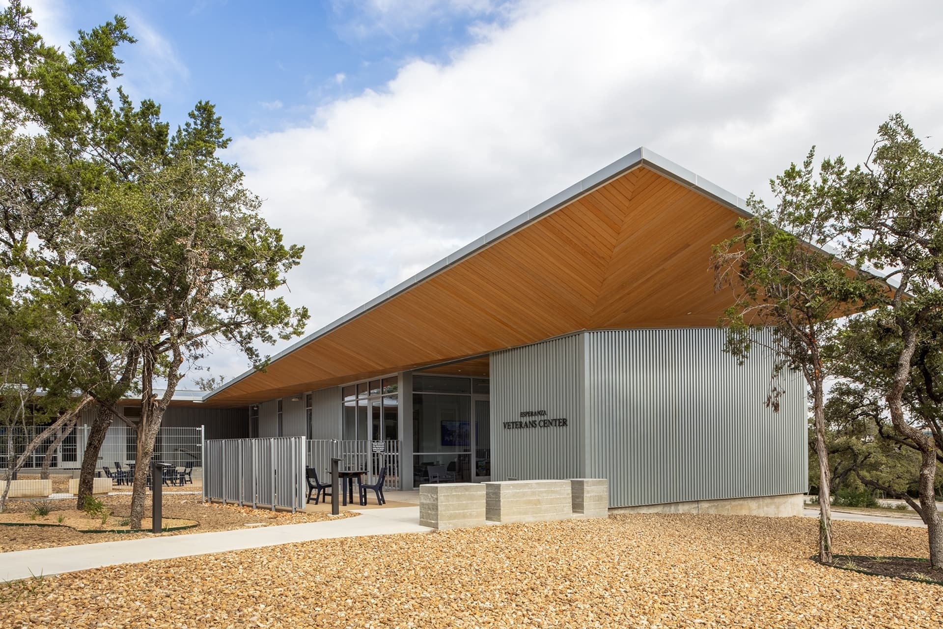 Alamo Colleges - Northwest Vista College, Esperanza Veterans Center