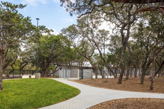 Alamo Colleges - Northwest Vista College, Esperanza Veterans Center