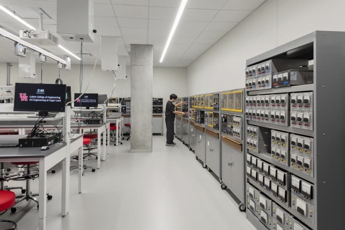 University of Houston , Sugar Land Academic Building 2